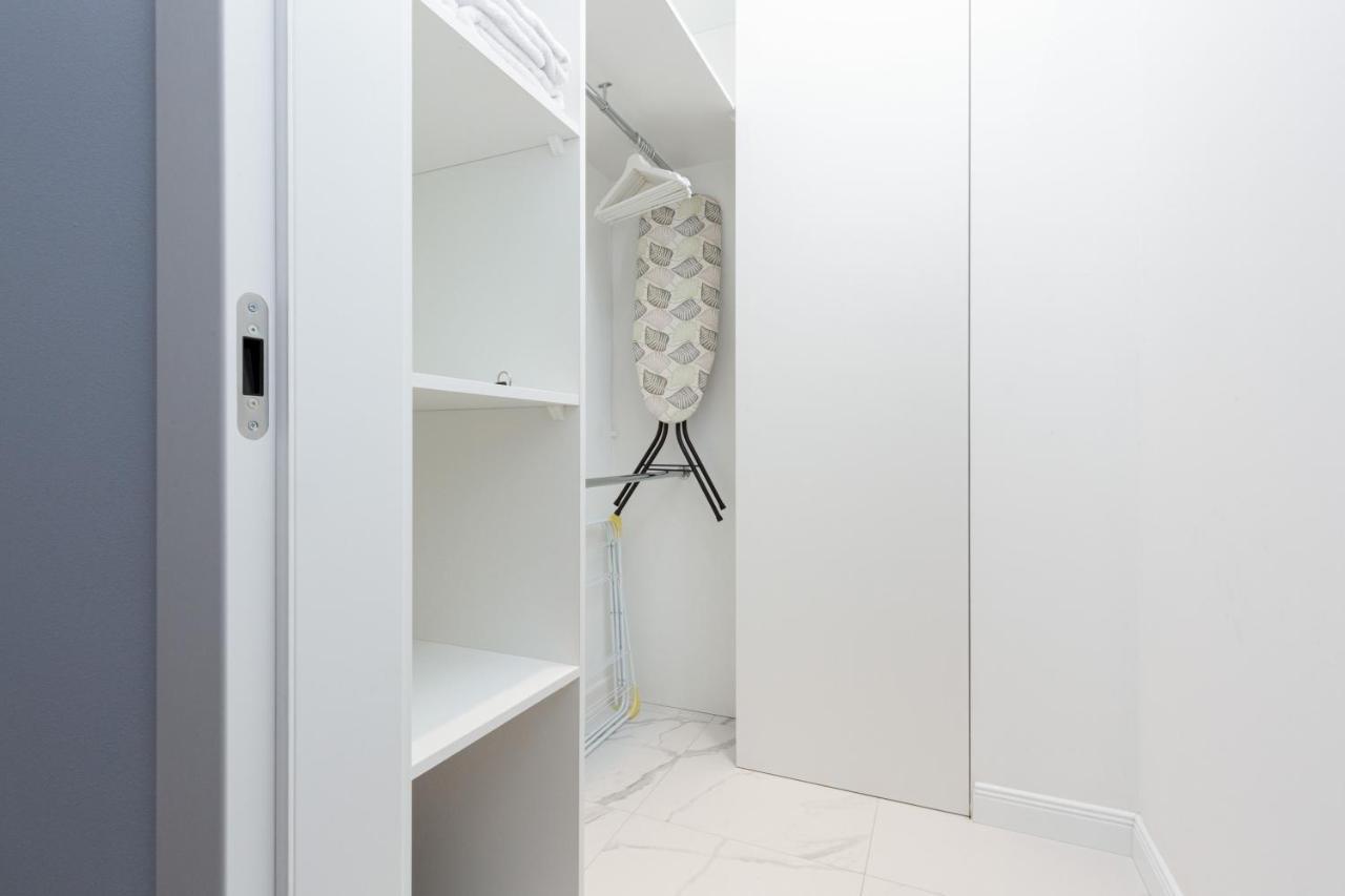 Lux Golden Apartment Praga Kepna By Renters Prestige Βαρσοβία Εξωτερικό φωτογραφία
